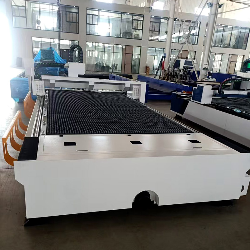 Small laser cutting machine