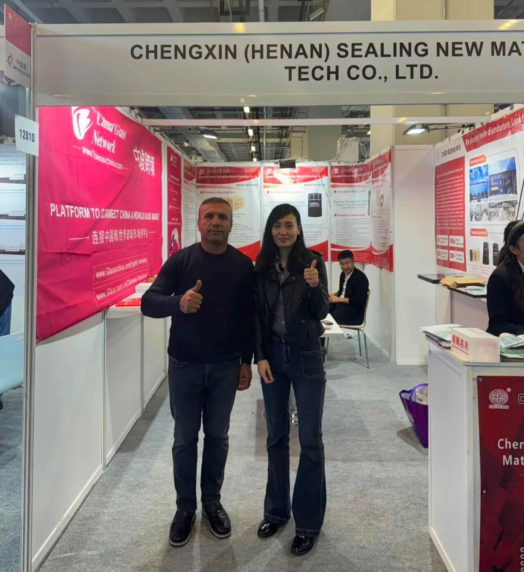 China's Smart Sealing Technology at 2025 Turkey Glass Exhibition: Istanbul Attracts Global Attention.