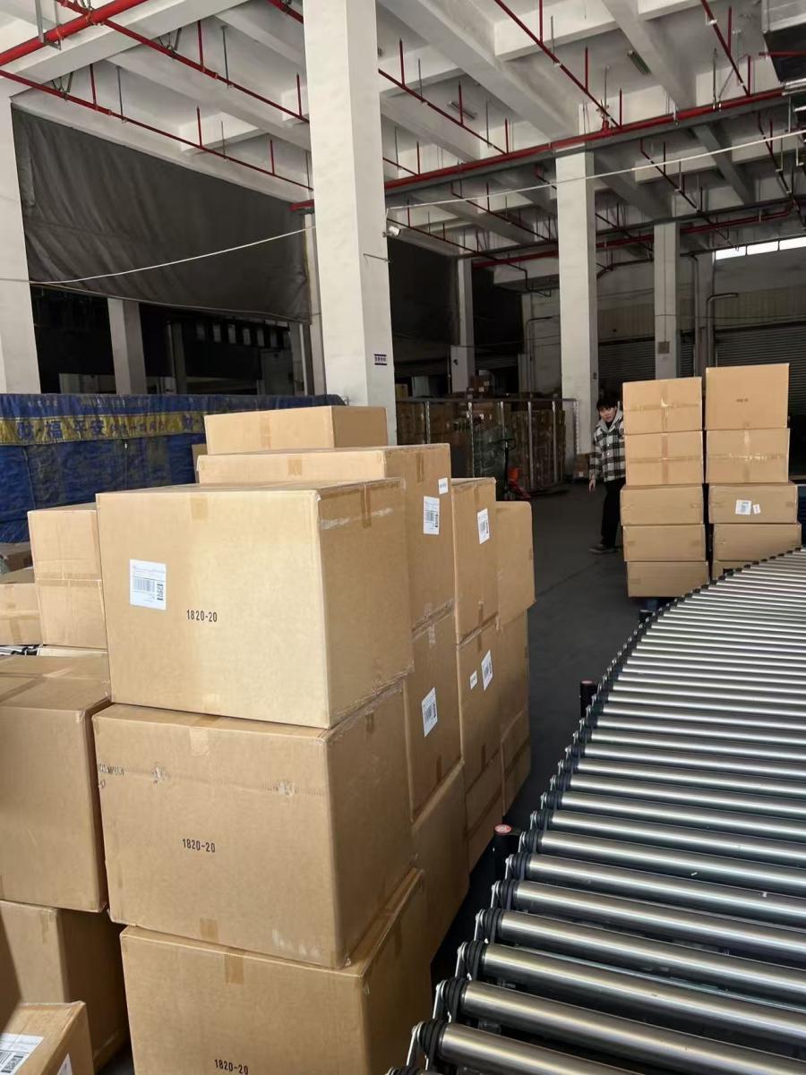 Hot Off the Press! A Bestseller is Born: Suan Houseware Ships Trendsetting Color Changing Cups to Major US Amazon Seller