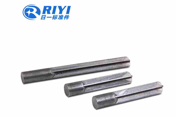 Externally Threaded Fastener With T-Shaped Head Design