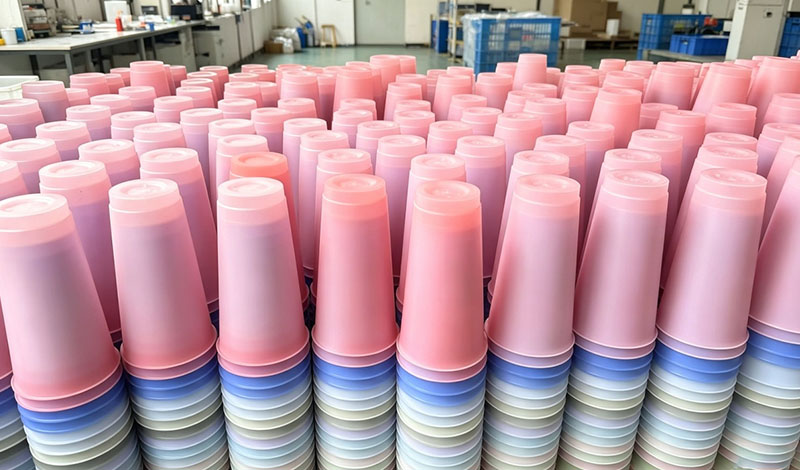 BPA-Free Custom Plastic Cup Manufacturer Offers Low MOQ Wholesale Promotional Drinkware
