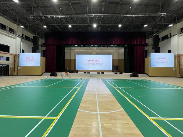 The multi-function gymnasium of a school in Hunan has completed the installation and commissioning of the JSL audio system