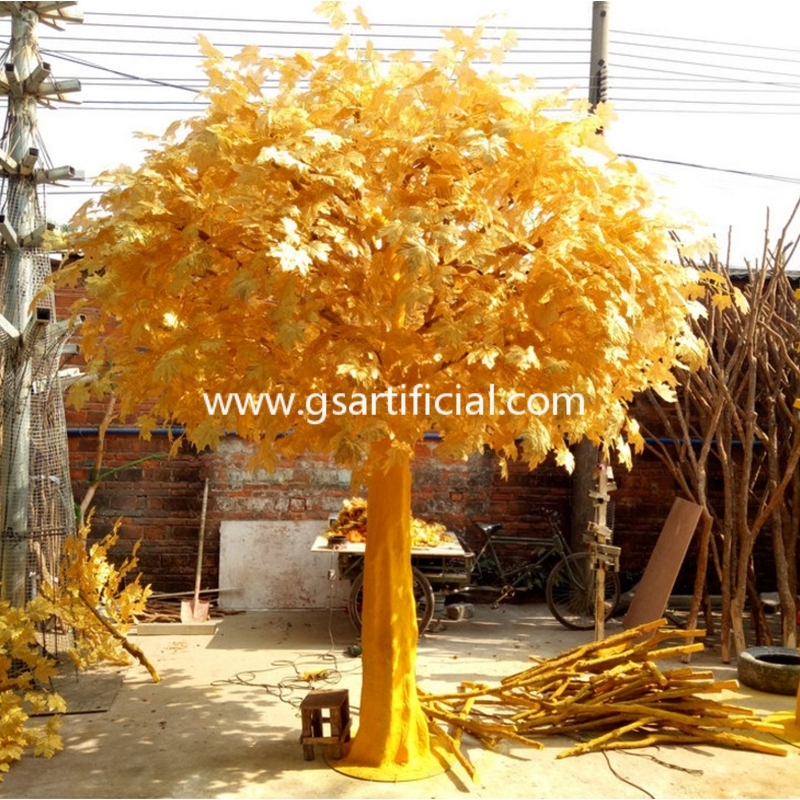 सजावट के लिए शीसे रेशा सोने का पेड़ कृत्रिम फिकस बड़ा पेड़