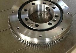 Four point contact ball bearings