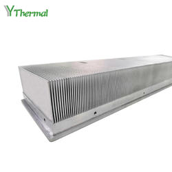 Fresado CNC de disipador de calor de aleta biselada de aluminio mecanizadoFresado CNC de disipador de calor de aleta biselada de aluminio mecanizado