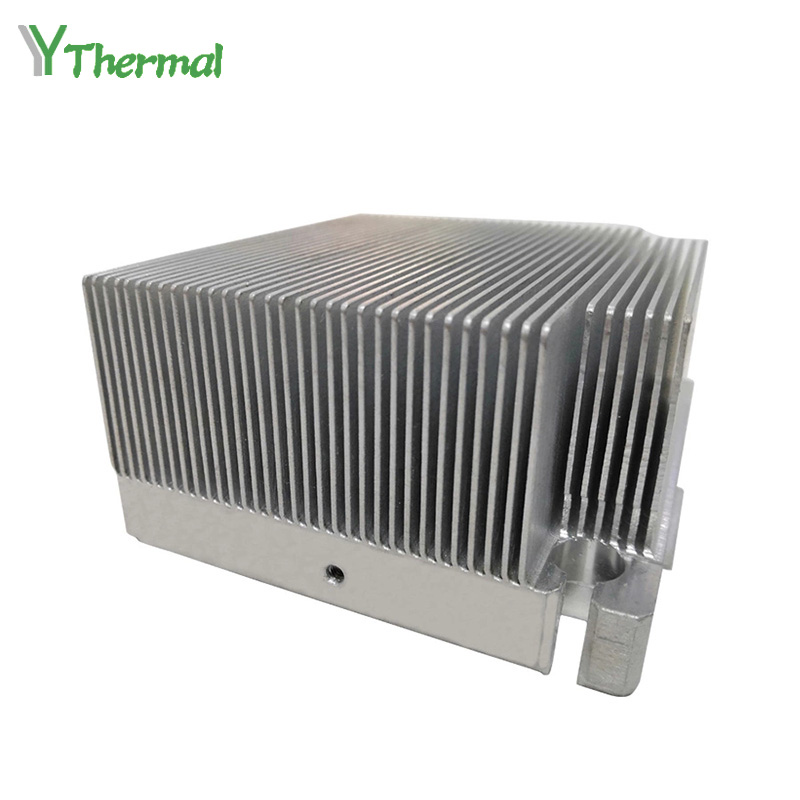 Disipador de calor de aleta raspada de aluminio Disipador de calor de aleta raspada mecanizado CNC