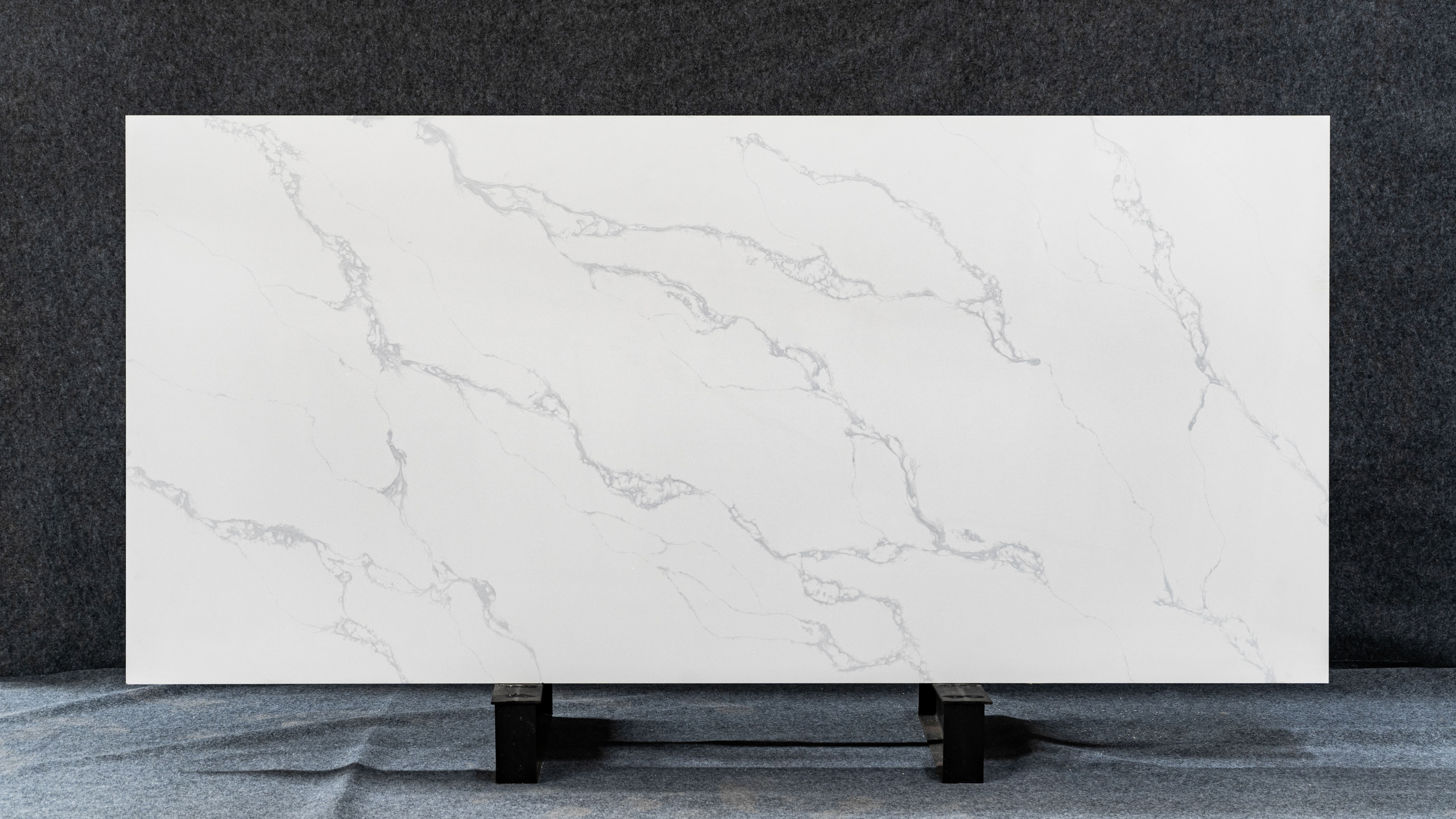 High Quality White background gray texture quartz marble countertop, artificial quartz slab kitchen countertop