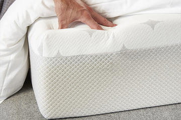 How to deal with moldy mattress?