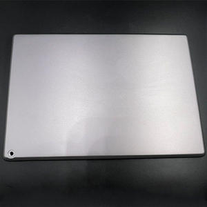 Protótipo de estojo para tablet fresado CNC