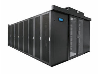 SA300 중대형 모듈식 데이터 센터의 전체 기계실
