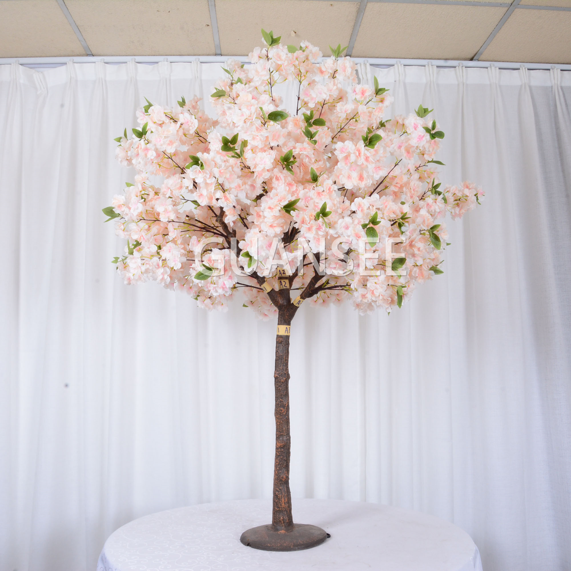  5ft champagne Τραπέζι γάμου στο κέντρο του τεχνητού δέντρου από άνθη κερασιάς 