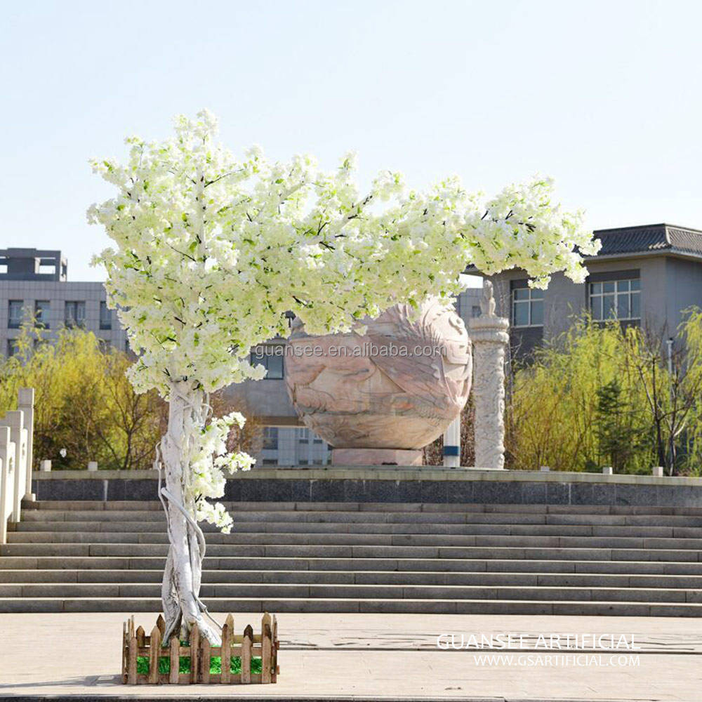 Изкуствено дърво с черешов цвят с висока симулация за сватбена декорация