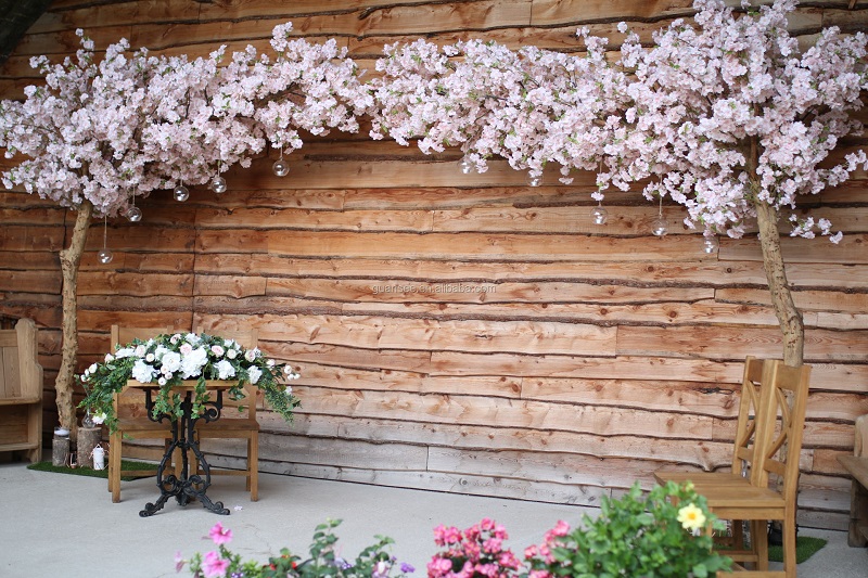 Arch artificial cherry blossom tree bakeng sa liketsahalo