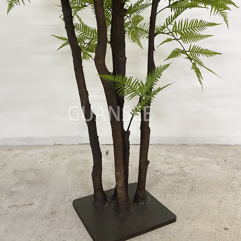 Artificial green leaves wooden tree