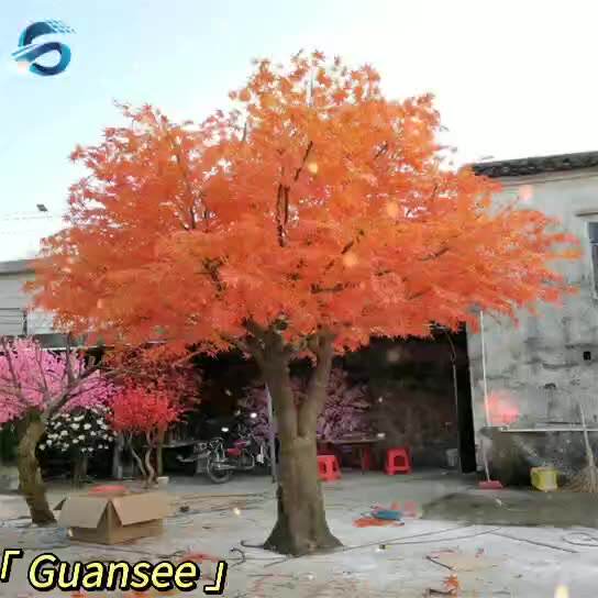 Kırmızı renk Fiberglas Kapalı Açık Yapay Sonbahar Bitkiler Ve Ağaçlar Süs Dekoratif Yapay Akçaağaç Ağacı