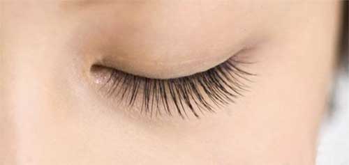How to shower with lash extensions