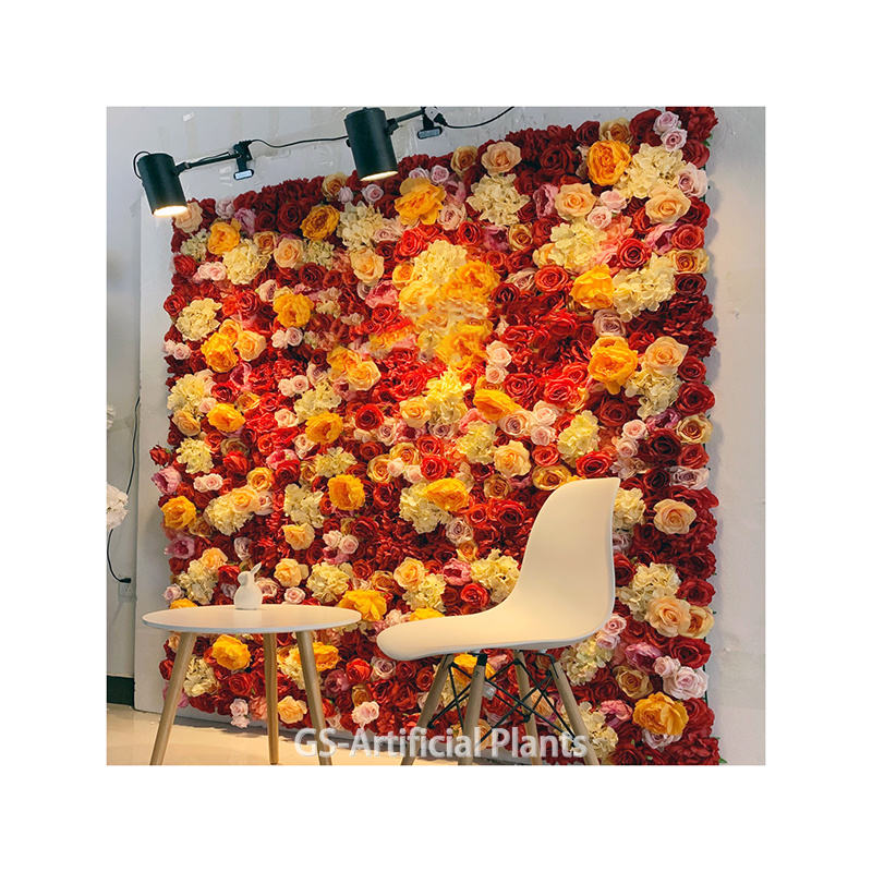 Perete de fundal cu flori artificiale din mătase