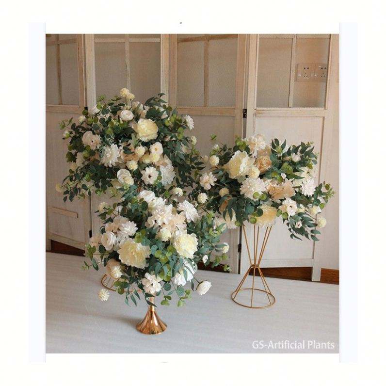 White Flower Room Wedding Decorative