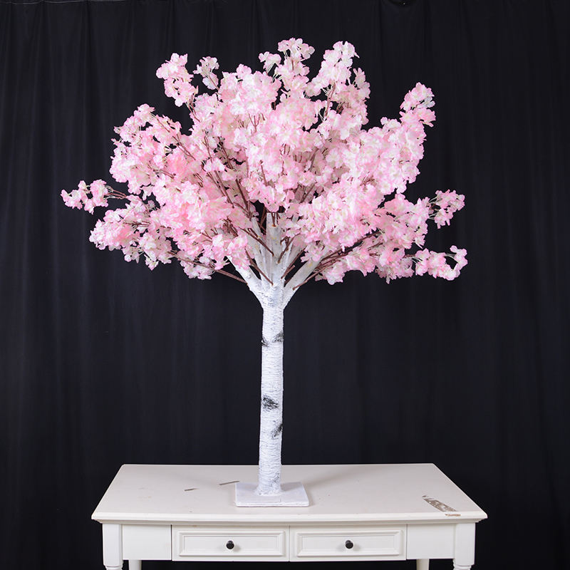 4 jalkaa puinen keinotekoinen valkoinen kirsikankukkapuu, räätälöity koko ja värillinen hääkeskus