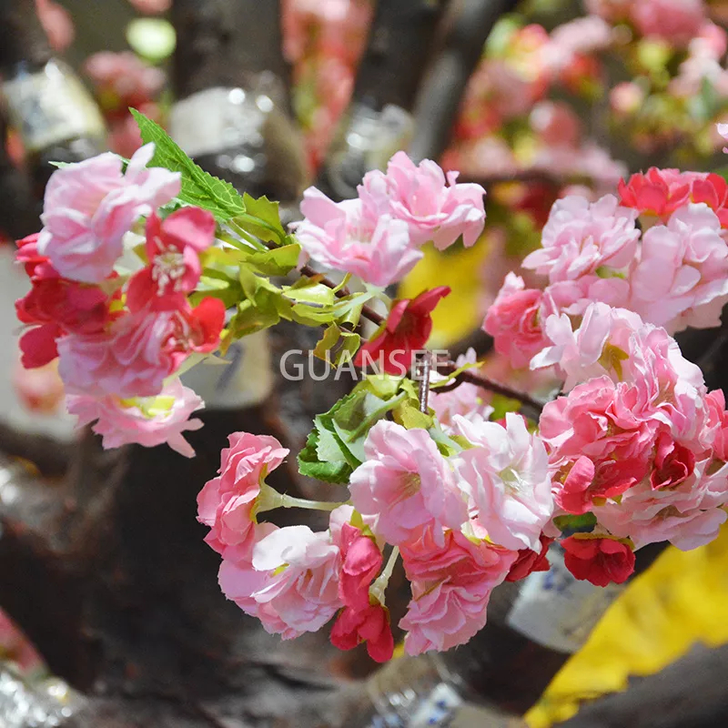  Panyedhiya taman wit artifisial tanduran artifisial ukuran sing disesuaikan kembang buatan pusat pernikahan wit cherry blossom 