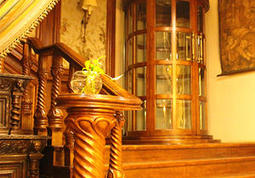 Home elevators are favored by residents for their convenience, comfort and safety