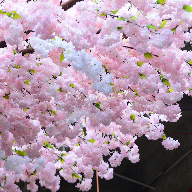  Tilpasning af simuleret kirsebærblomsttræ Stor indendørs og udendørs dekoration Kunstig Sakura-træ Bryllupslandskabsarkitektur 