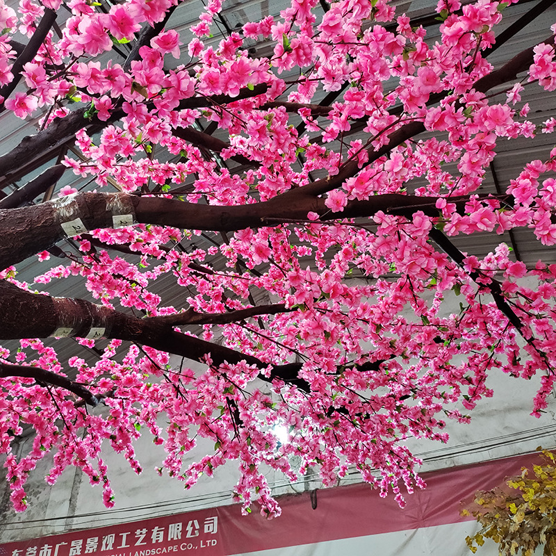 Large scale simulated peach tree made of fiberglass artificial cherry tree decorated with trees in shopping malls and scenic areas