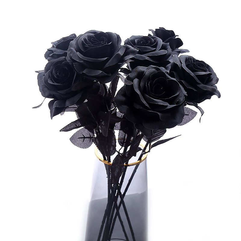 Simulated pure black single rose bouquet Halloween Ghost Festival horror Gothic style dark series decorative false flowers