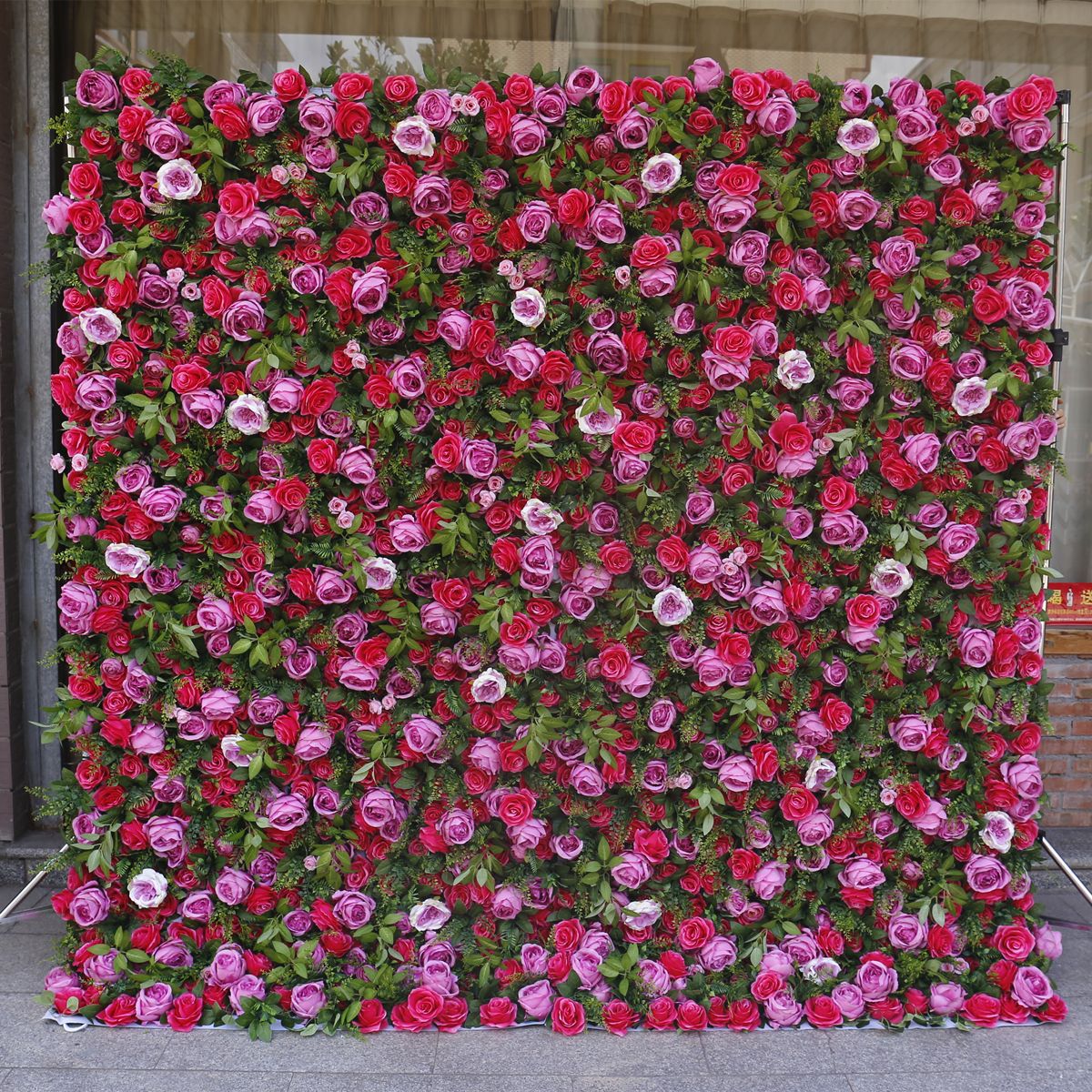 Hiasan pernikahan dinding bunga peony merah buatan