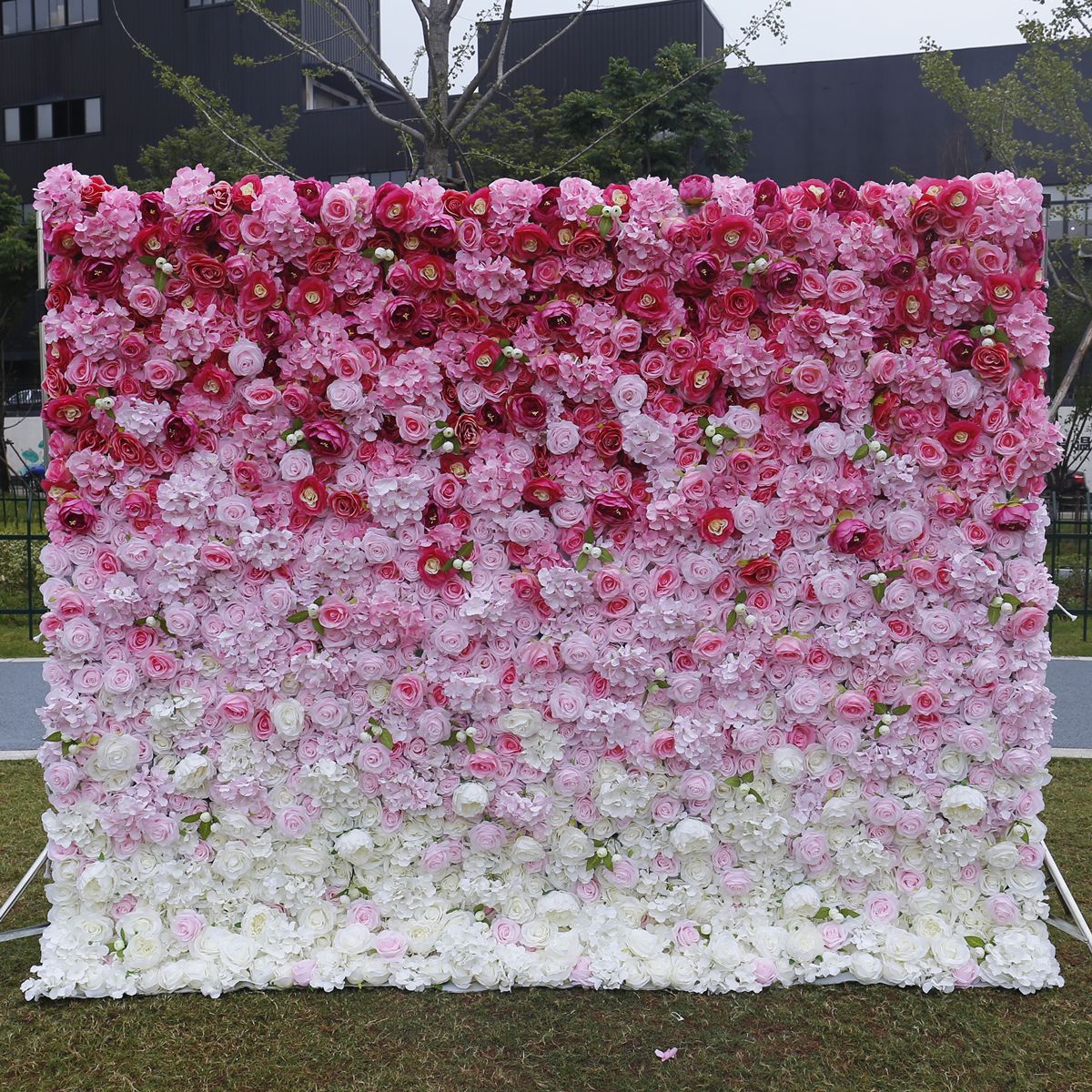 3D dreidimensionaler Farbverlauf Stoffboden Simulation Blumenwand Hintergrundwand Hochzeitsdekoration Shop Hochzeitsdekoration im Freien
