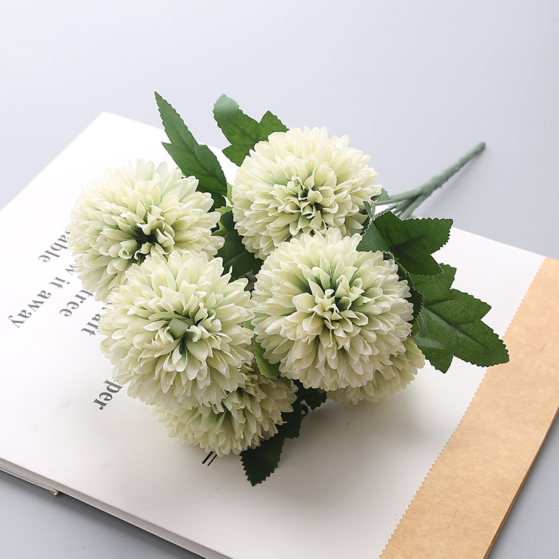 High quality hot selling style simulation circular artificial flower table vase flower arrangement indoor decoration