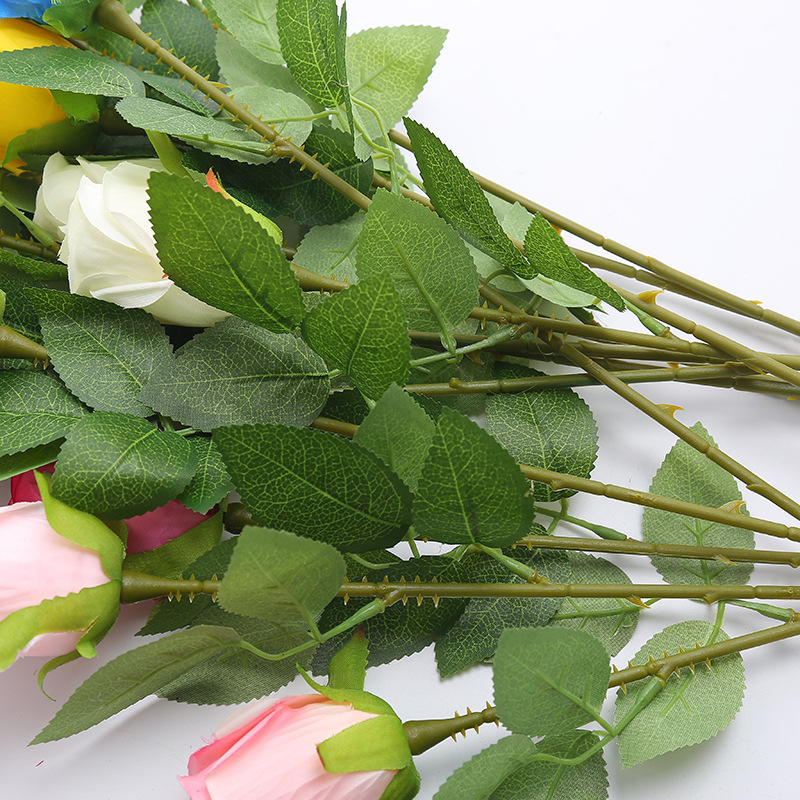  Simuleret enkelt rosebuket silkestof kunstig blomsterbryllupsdekoration 