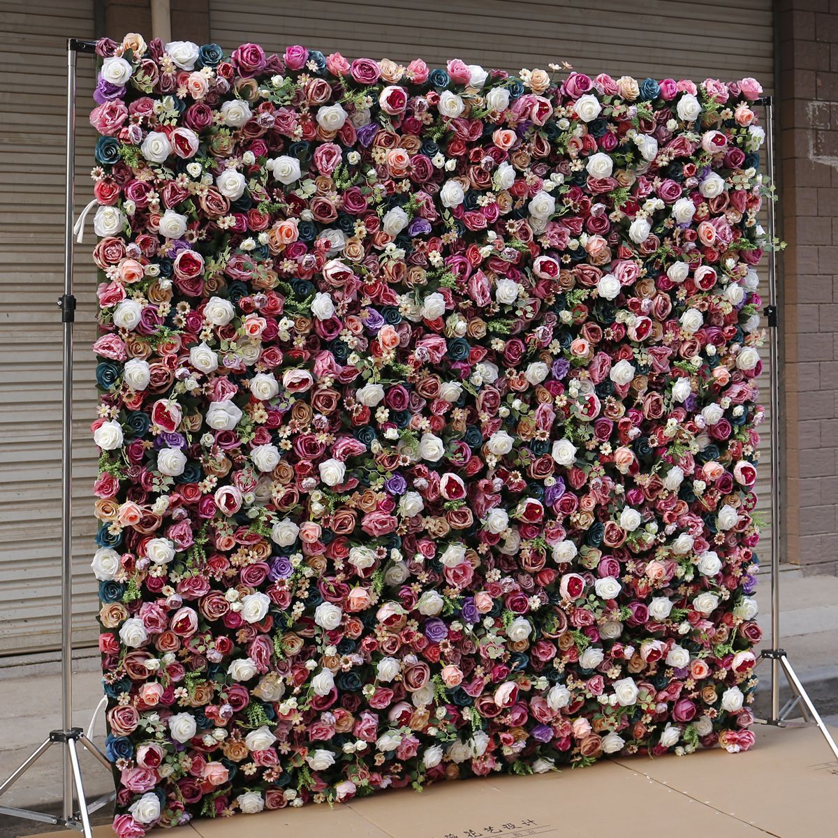 Bức tường hoa mô phỏng dưới đáy bằng vải nhân tạo cao cấp
