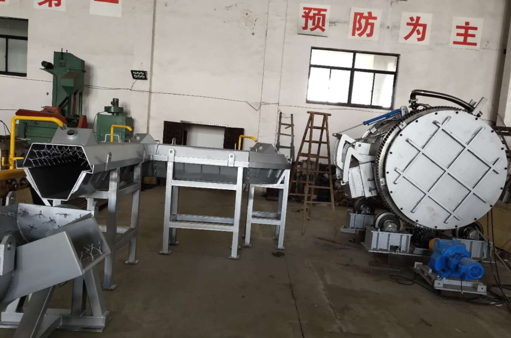 rotary tilting furnace for lead or copper ore smelting