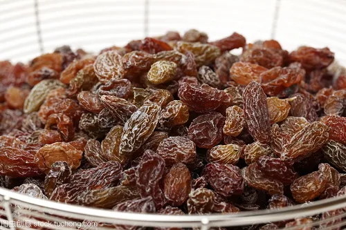 Dried Raisins