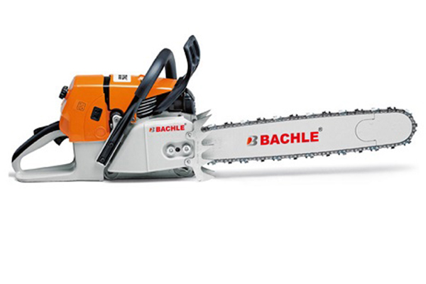 What are the functions of the chainsaw