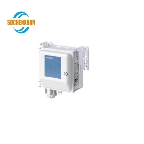 QBM3020-25D Air duct differential pressure sensor with display, 0…2500 Pa