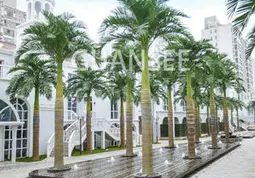 How to choose a good artificial palm tree supplier