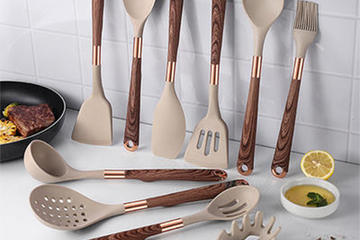 What is a good brand of silicone utensils?