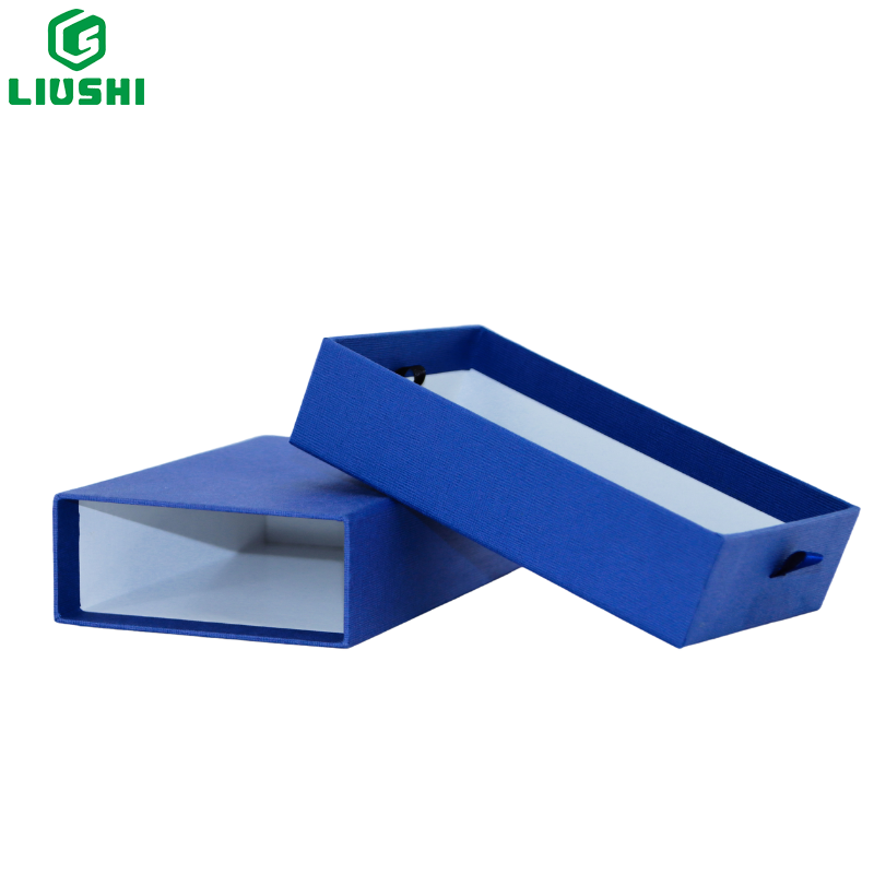 Sapphire Blue Pull-Out Gift Box