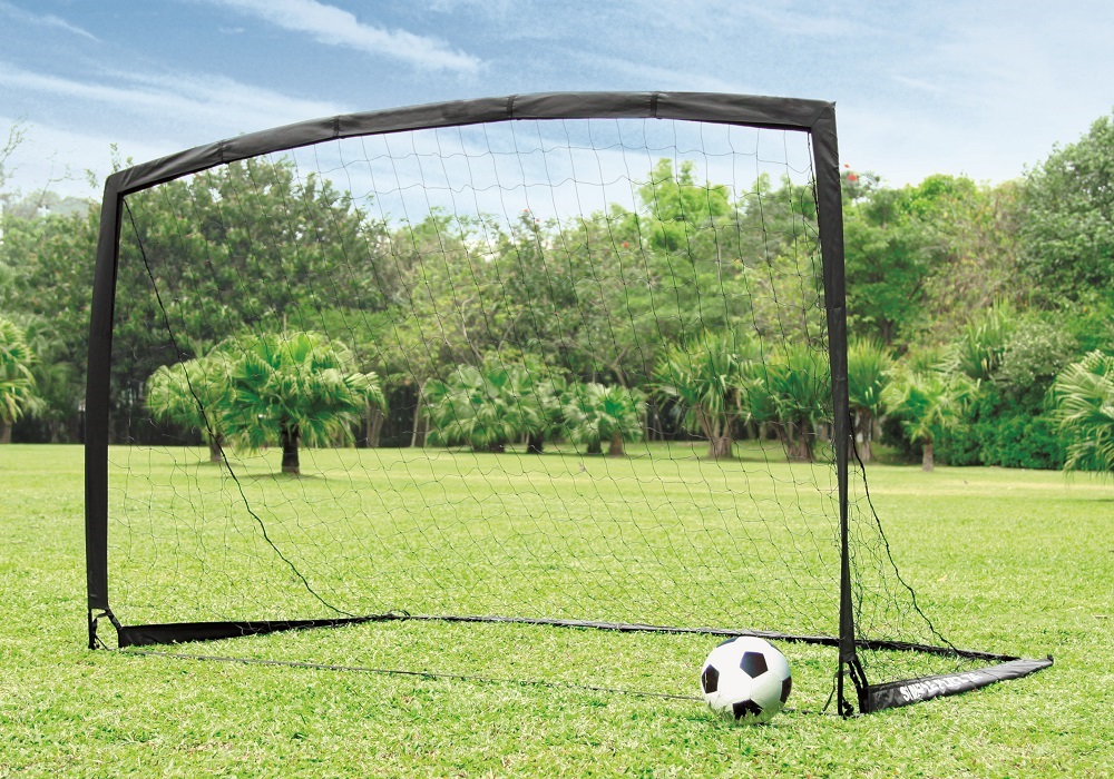  Portable Goals with Nets 