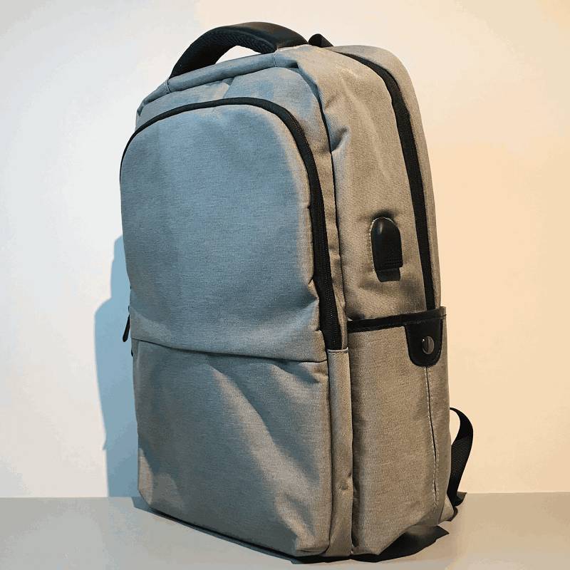  Доступный рюкзак для ноутбука 