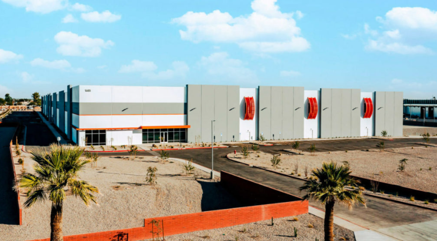 Meyer Burger receives equipment and tools for expanding Arizona module manufacturing plant