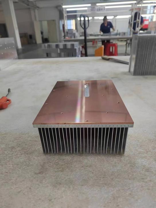 Copper and aluminum composite radiator