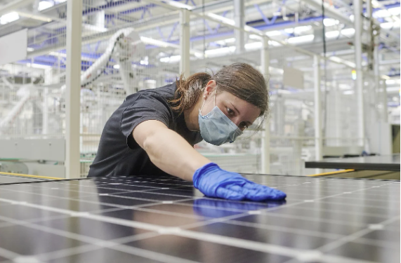 PV manufacturers’ “survival mode” needs EU OPEX support, says ESMC
