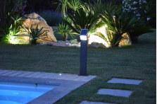 SOLAR BOLLARD