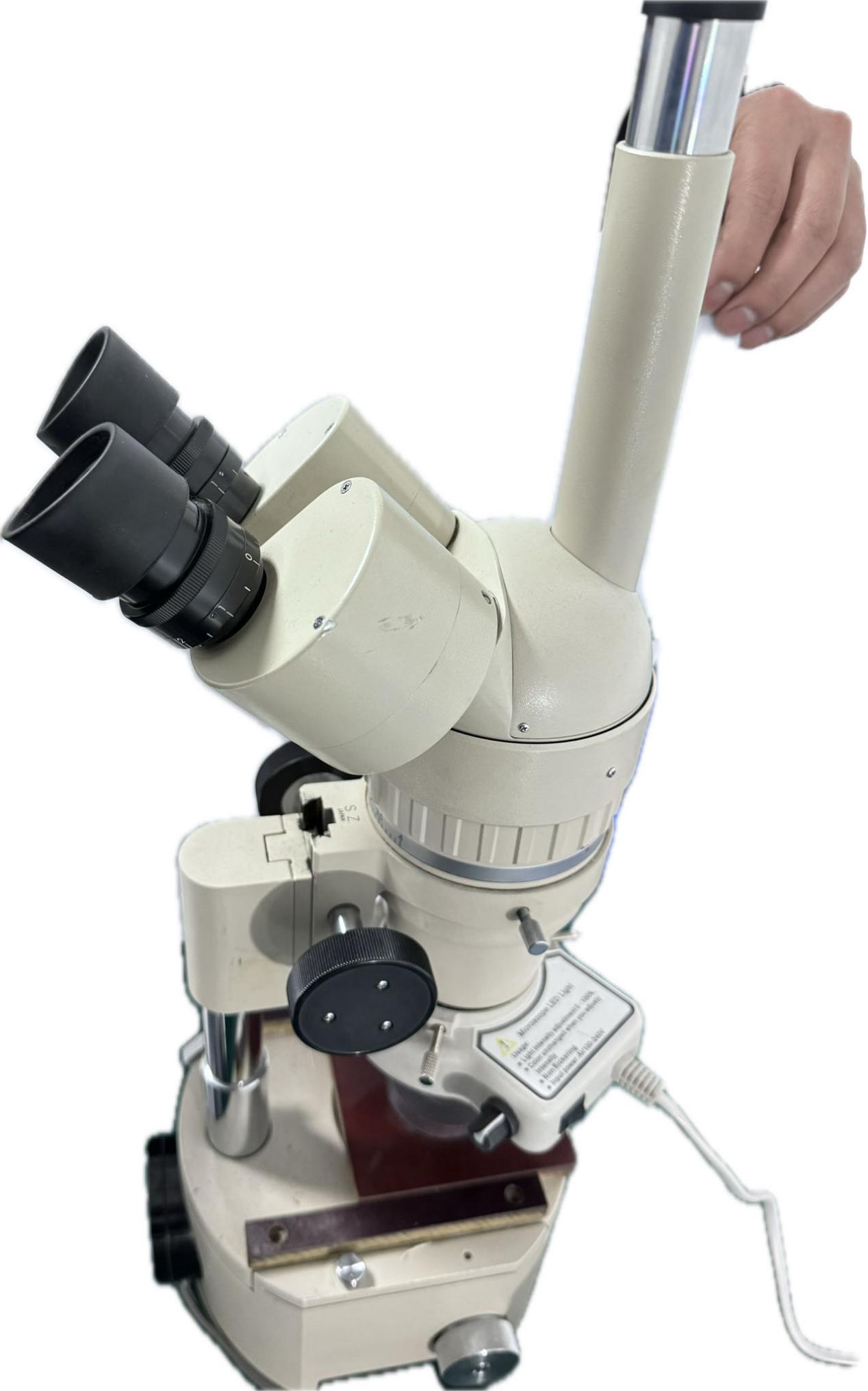  Mikroskop 
