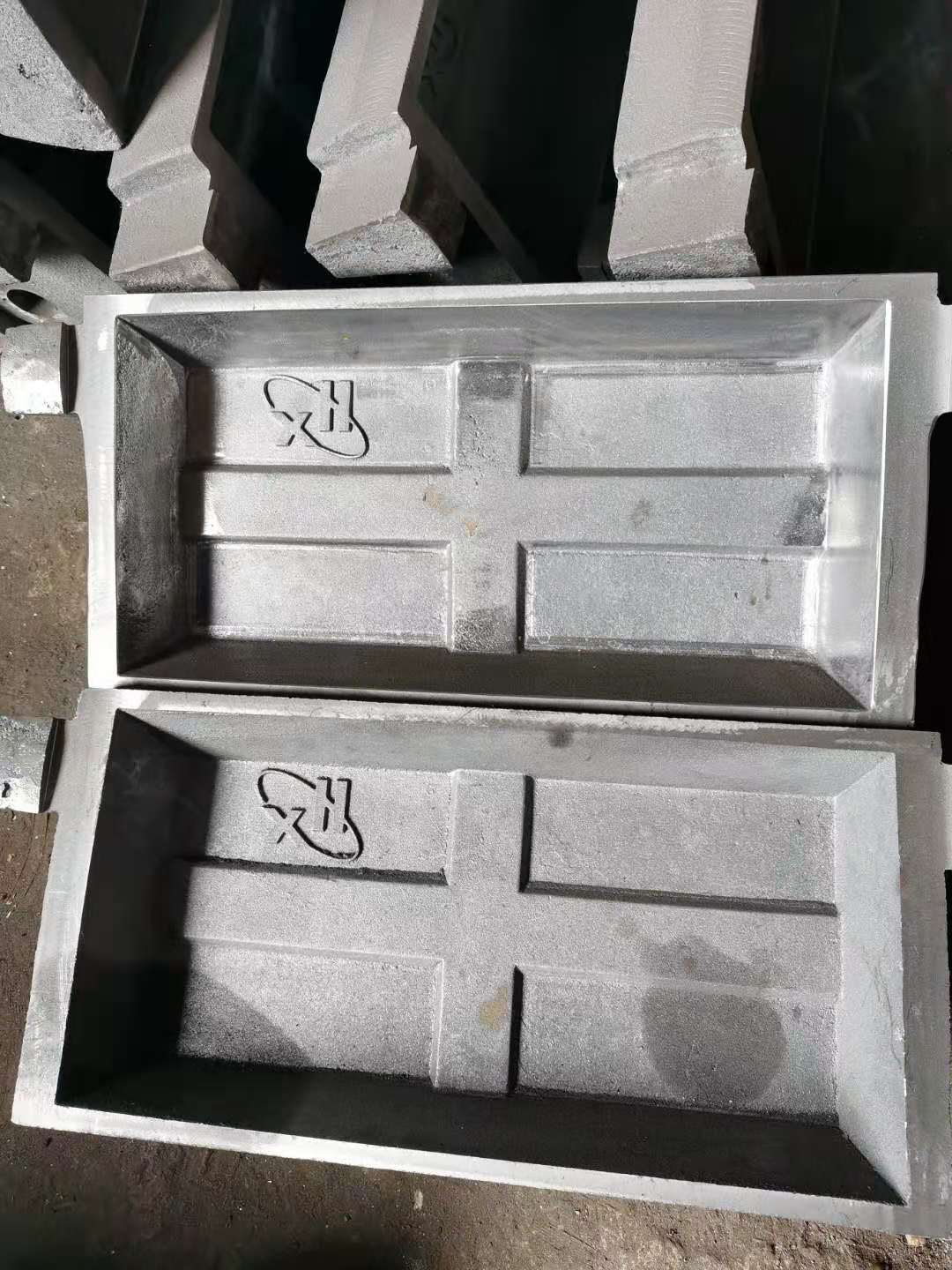 customized size of  lead or zinc or copper ingot casting molds for metal recycle