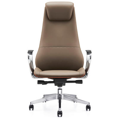 A new choice for comfortable meetings! Leather conference chair equipped with wheels leads office innovation trend