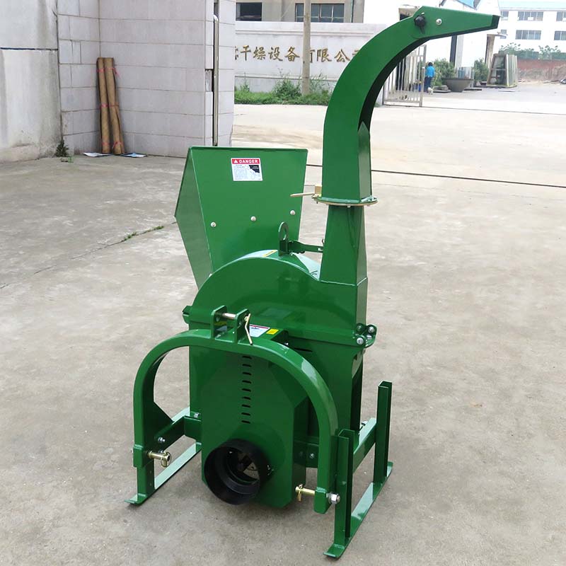 BXF42 TRACTOR WOOD CHIPPER